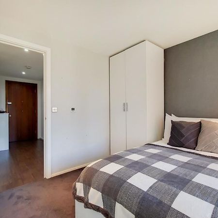 Two Bedroom Apartment - London Excel Stays Luaran gambar