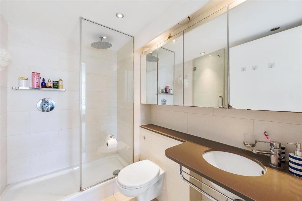 Two Bedroom Apartment - London Excel Stays Luaran gambar