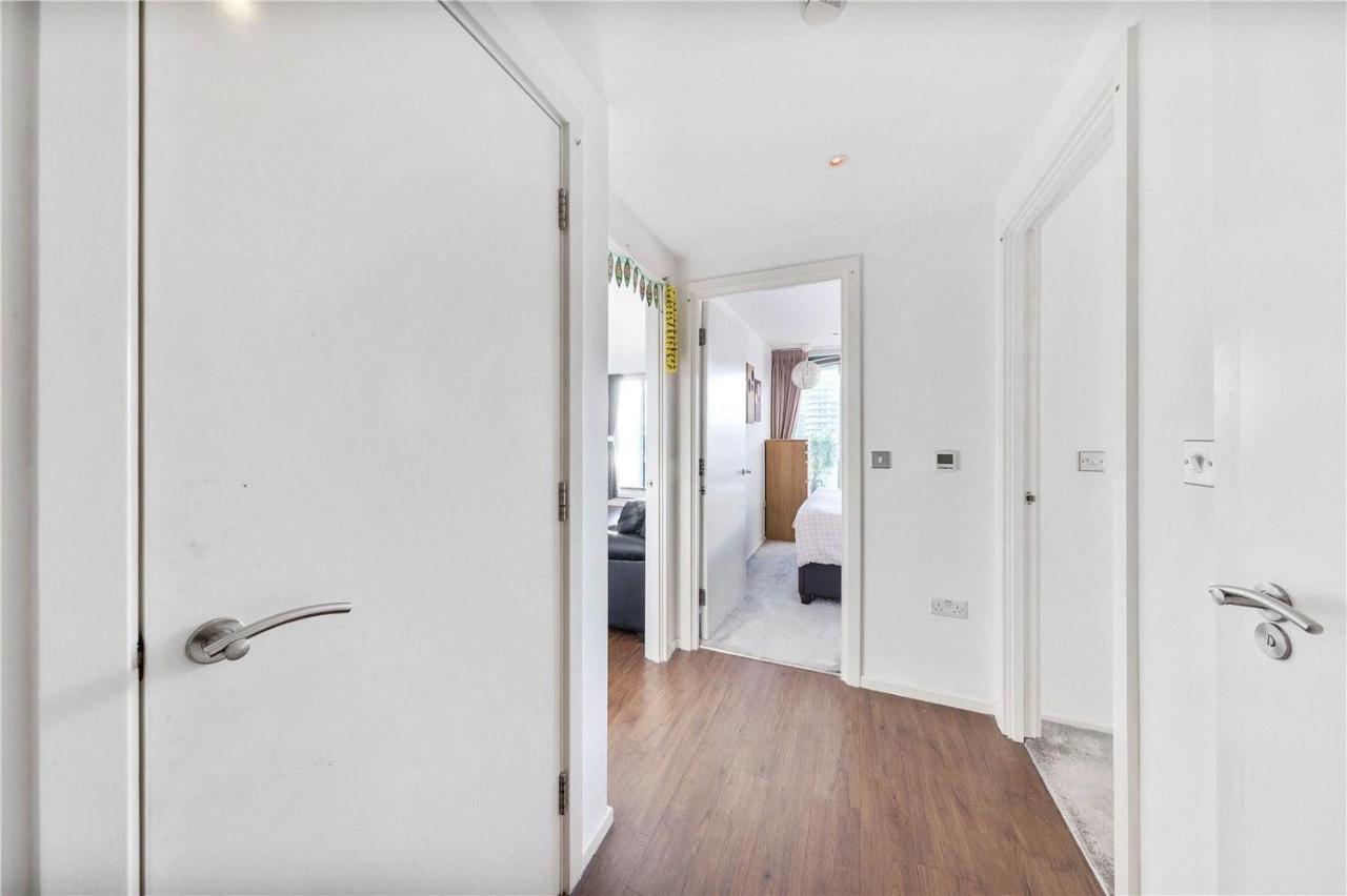 Two Bedroom Apartment - London Excel Stays Luaran gambar
